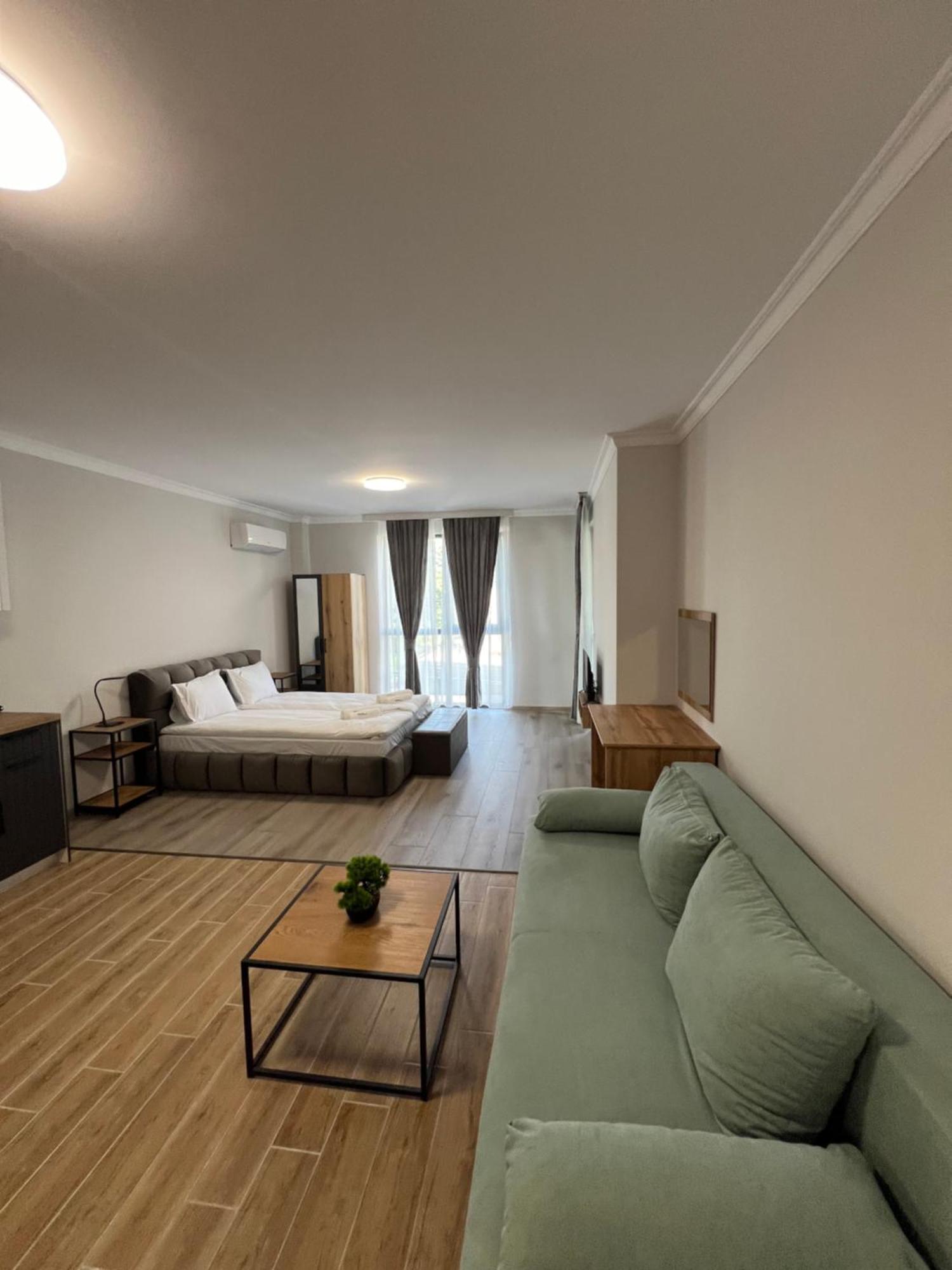 Green Park Apartments And Rooms For Guests Assenowgrad Exterior foto