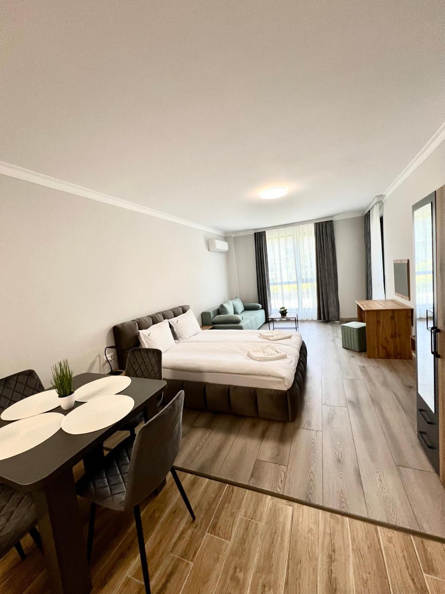 Green Park Apartments And Rooms For Guests Assenowgrad Exterior foto