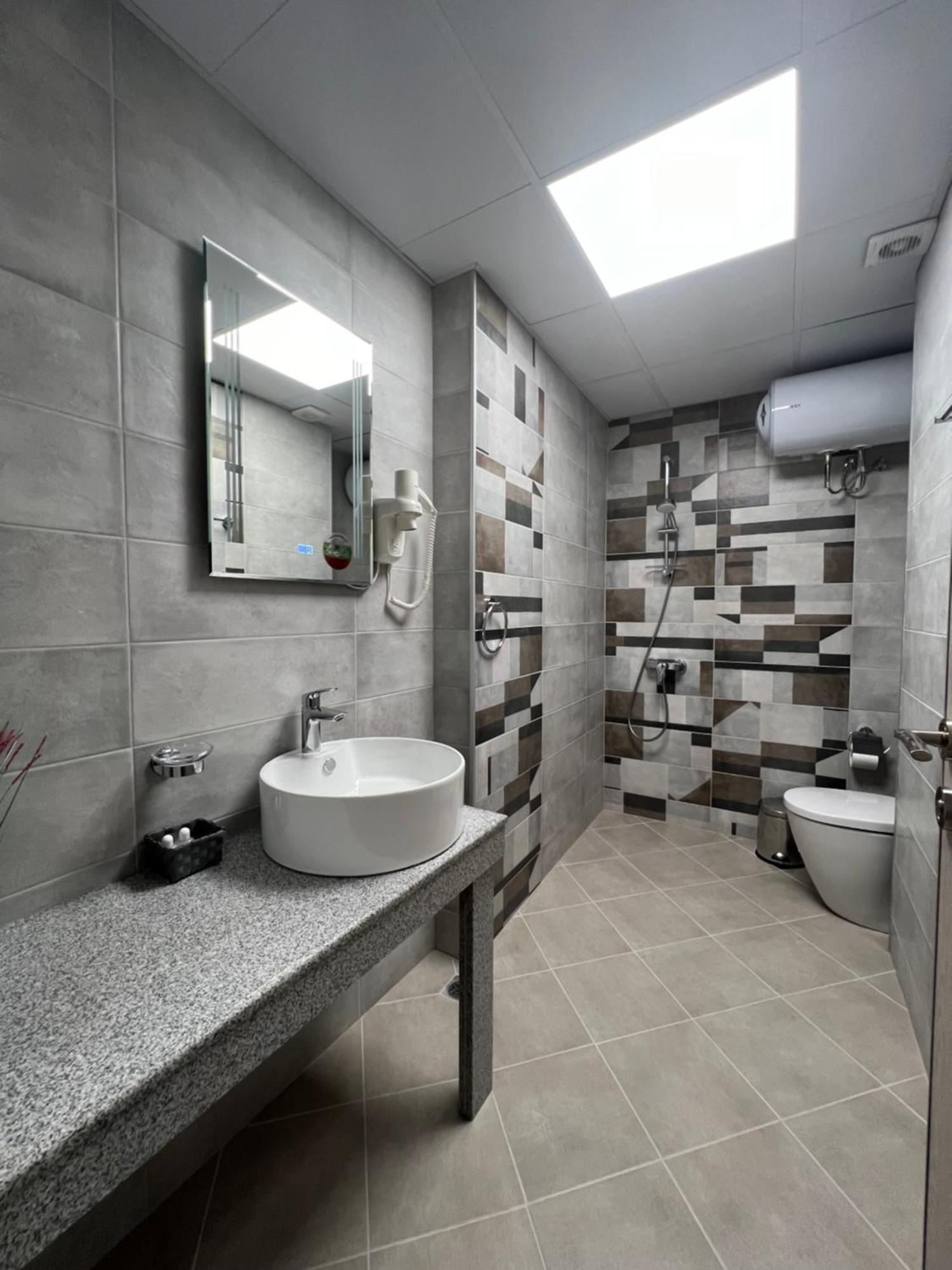 Green Park Apartments And Rooms For Guests Assenowgrad Exterior foto